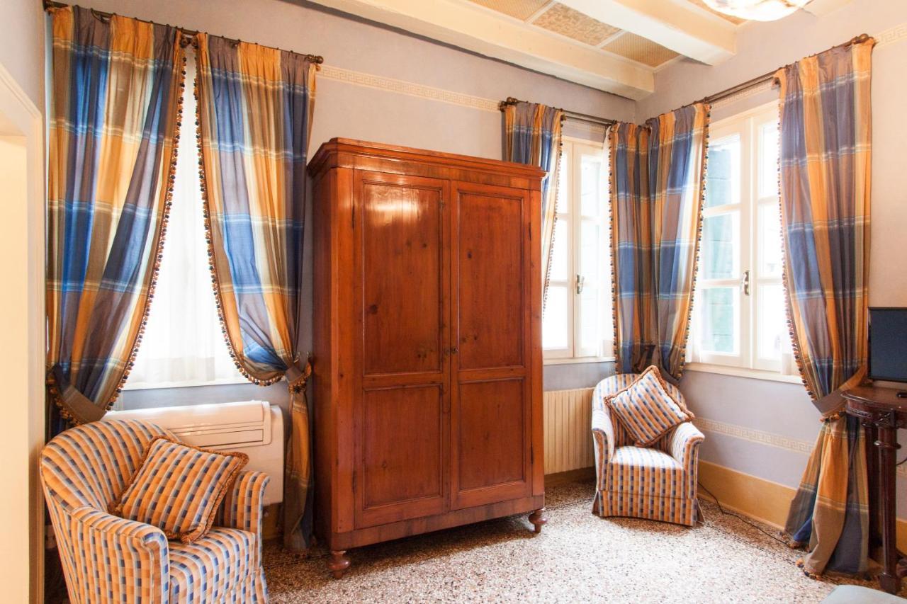 Explore Venice From A Sophisticated Hideaway In San Polo エクステリア 写真